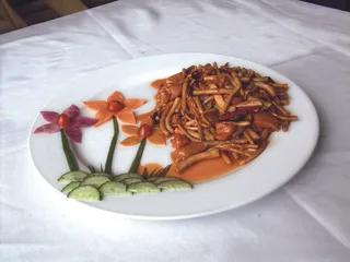 0711c-1088茶树菇炒天鹅肉