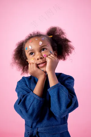 清新唯美可爱的女孩摄影图片