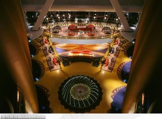 迪拜伯瓷7星级酒店大堂