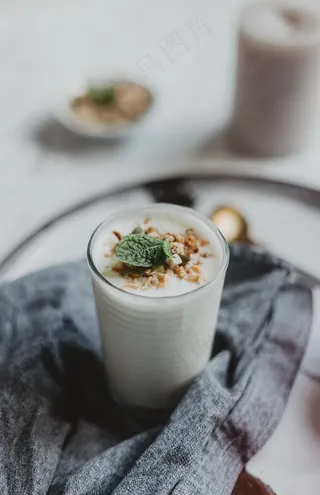 自制坚果酸奶图片