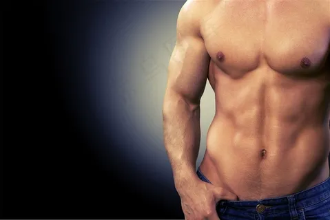 强壮男性身体图片