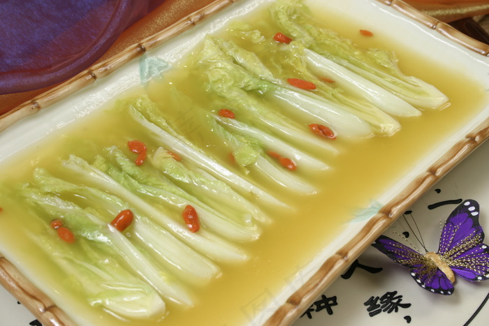  鸡茸娃娃菜