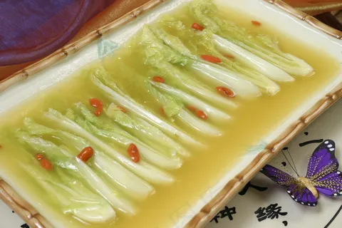 鸡茸娃娃菜  鸡茸娃娃菜