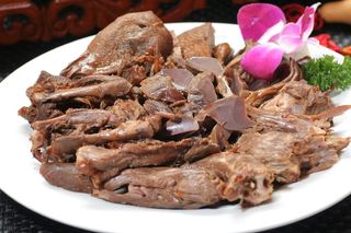 黑鸭子拼盘36元