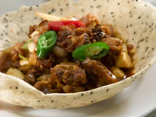 0911XC-105农家锅巴牛尾