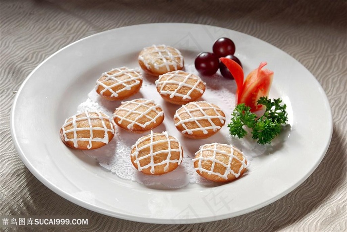 果蔬沙拉饼的美食图片