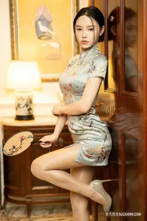 越南*旗袍美女性感写真 越南*旗袍美女性感写真