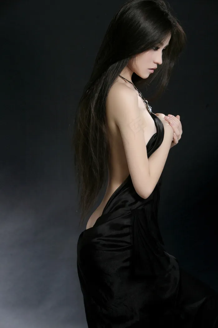 亚洲性感美女图片