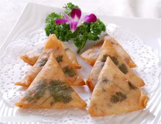 脆皮糯米包的美食图片