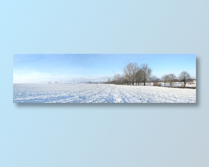 冬天雪地风景图