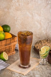 奶茶店水果茶饮品特饮高清图柠檬红茶