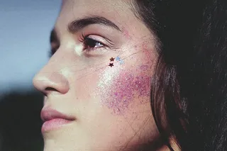 美女面部妆容图片