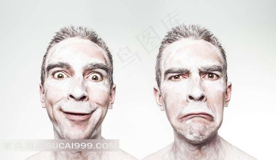 欧美搞怪中年男涂白粉脸