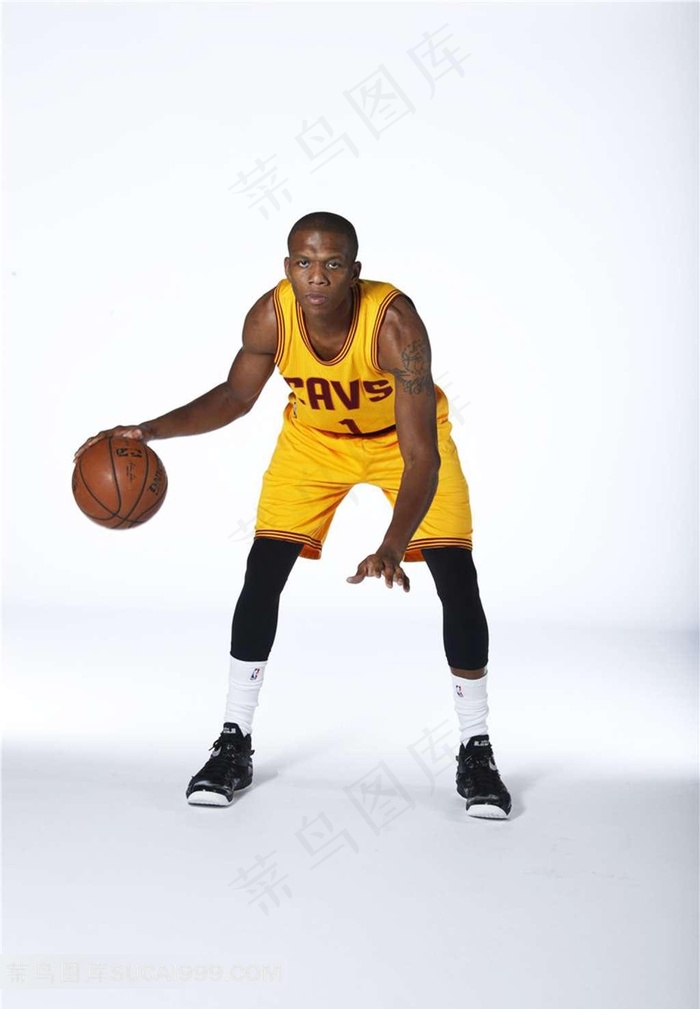 单手运球的琼斯