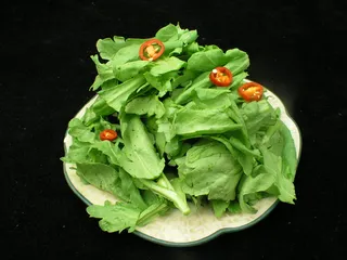 1819炝拌茼蒿.JPG_1