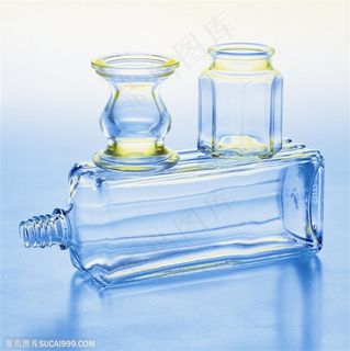 玻璃工艺-一个倒放的玻璃酒瓶