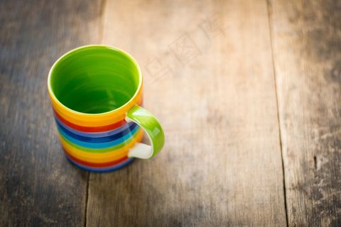 彩虹陶瓷杯图片
