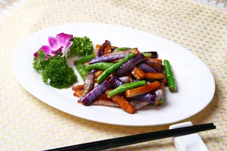 R00846杭椒炒杭茄