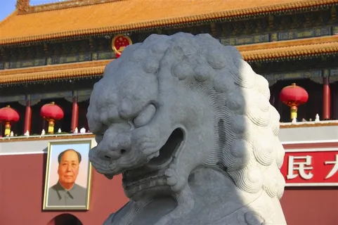 石墩雕刻图案和样式风景建筑美图素材