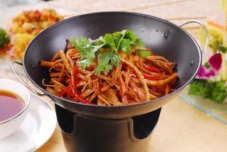 干锅美食焖锅湘菜麻辣香辣纸锅热干锅茶树菇