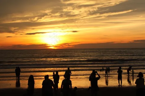 黄昏海滩唯美景观图片 黄昏海滩唯美景观图片