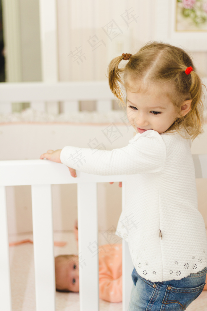 清新唯美可爱的女孩摄影图片