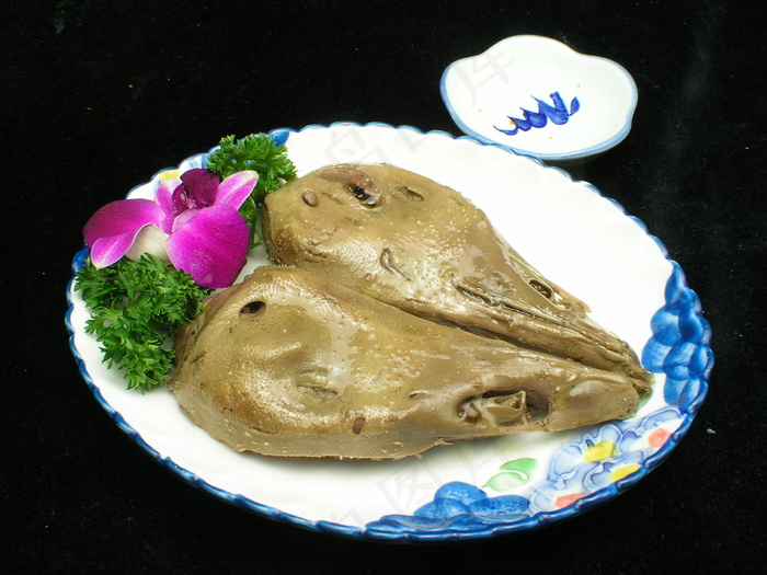 0383卤水鹅头.JPG