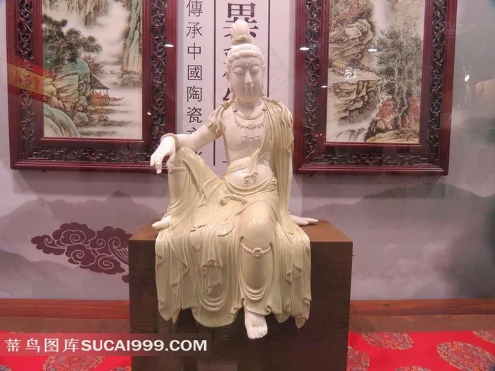 观音人物雕塑