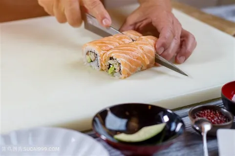 制作美味的寿司高清图片 制作美味的寿司高清图片