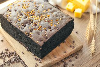 蛋糕店小蛋糕慕斯美食甜品图片