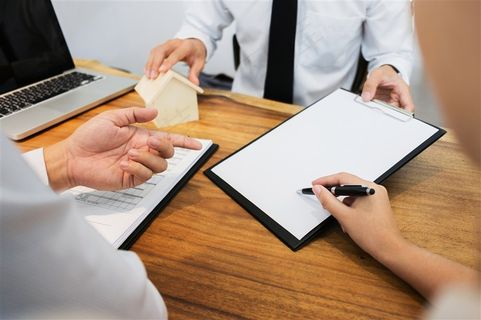 办公室工作的商务人物高清图片