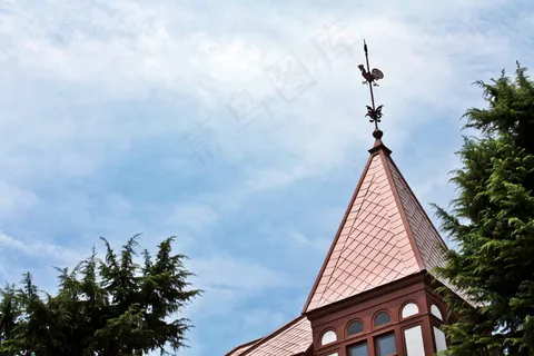 红色尖顶建筑图片 红色尖顶建筑图片