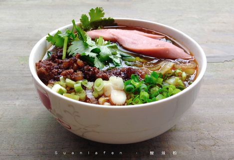 美食酸辣粉