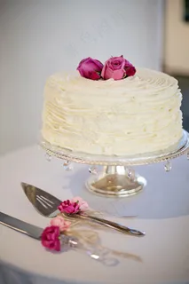 鲜花奶油蛋糕图片