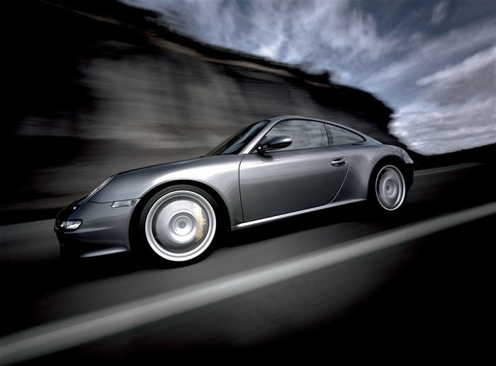 速度飞快的保时捷911Carrera997汽车图片