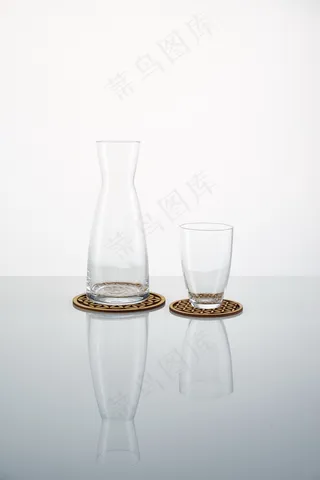 单层水晶玻璃杯子图片