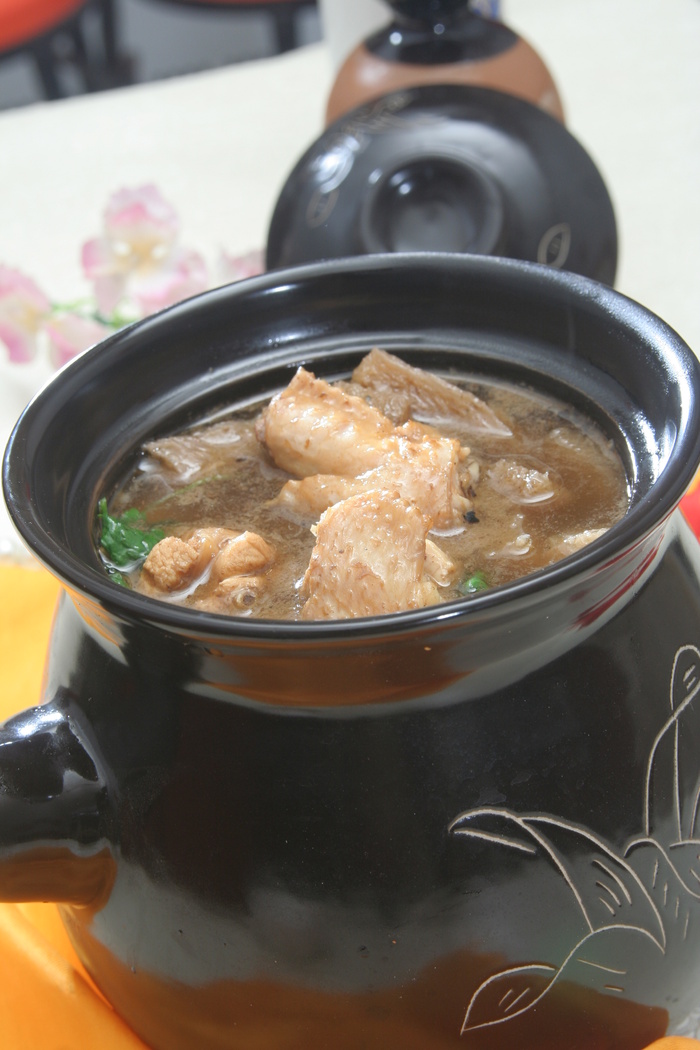 旋转 雪魔芋煲风干鸡28元 (15)