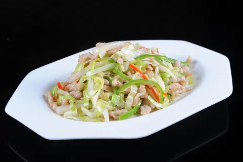 年糕炒肉丝 年糕炒肉丝