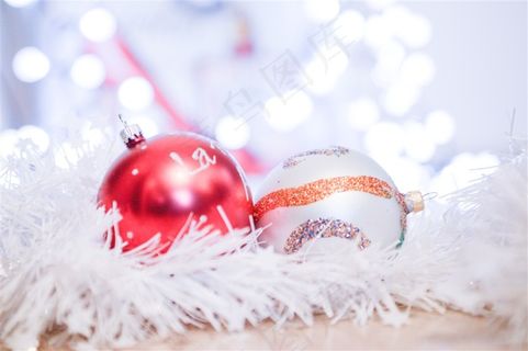 圣诞装饰品装饰球摄影大图