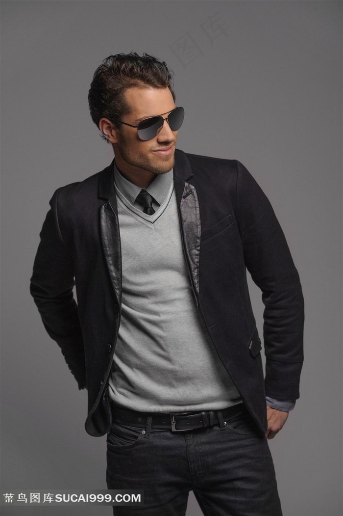 时尚秋冬装帅哥图片