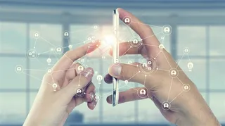 点击智能手机的手势