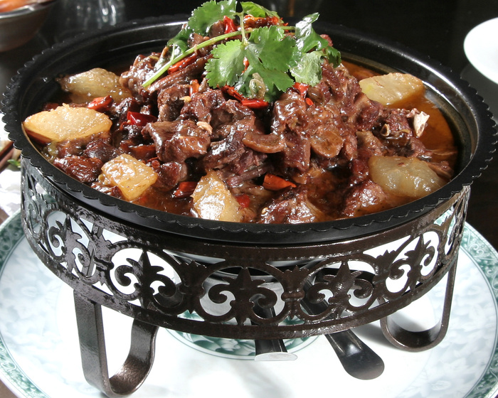 暖锅狗肉  48元