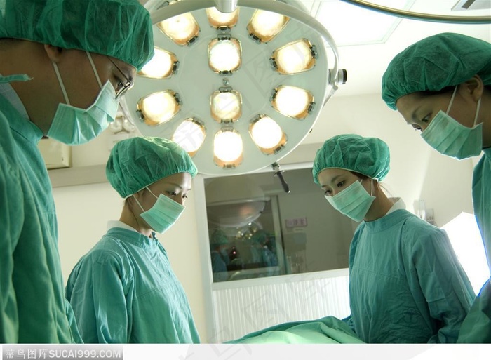 亚洲医院-做手术的医生和护士