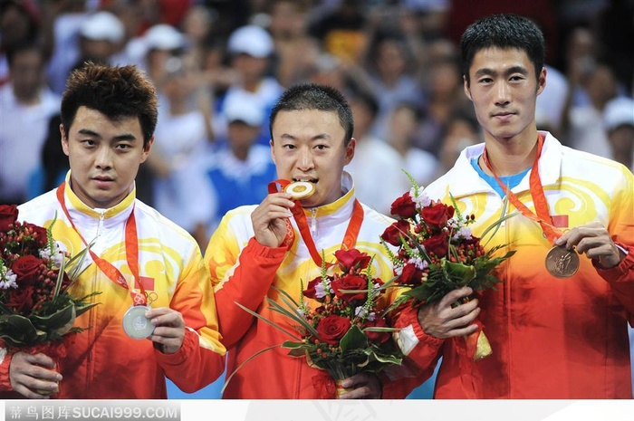 男子乒乓球球领奖精彩瞬间