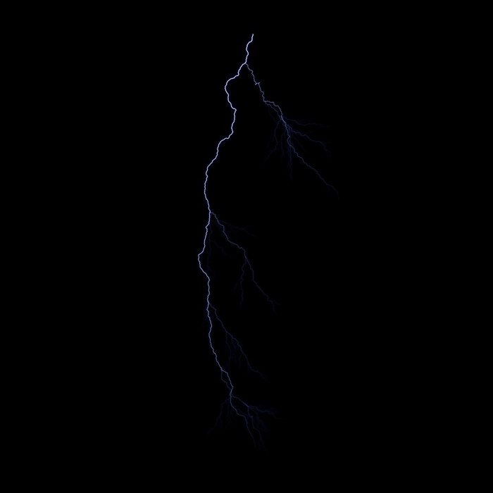 雷电和黑色天空