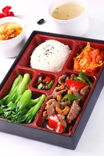 香茅腰果牛柳饭