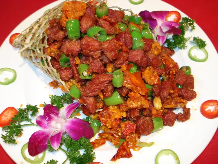 香辣牛柳丁28元