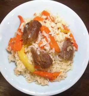 烧汁加沙炒饭盖饭