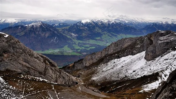 瑞士皮拉图斯山风景摄影