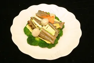 2635鲜笋海参焖鱼丸